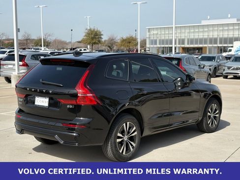 Certified 2025 Volvo XC60 B5 Core image 7