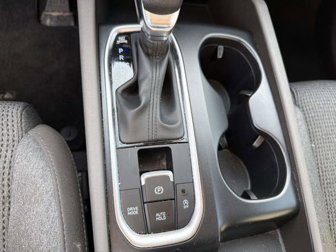 Used 2020 Hyundai Santa Fe SEL image 11