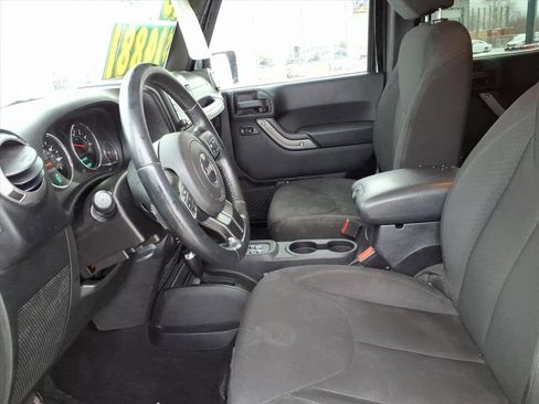 Used 2015 Jeep Wrangler Unlimited Sport w/ Quick Order Package 24S image 8