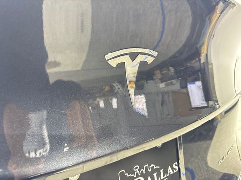 Used 2024 Tesla Model Y Long Range AWD/4WD image 21
