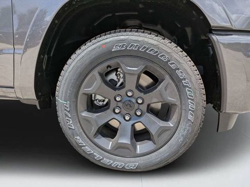 New 2026 RAM 1500 Big Horn AWD/4WD image 10