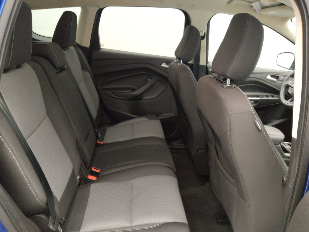 Used 2019 Ford Escape SE FWD image 19