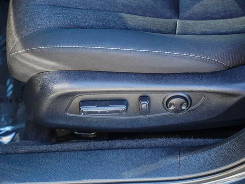 Used 2023 Honda Accord EX image 21