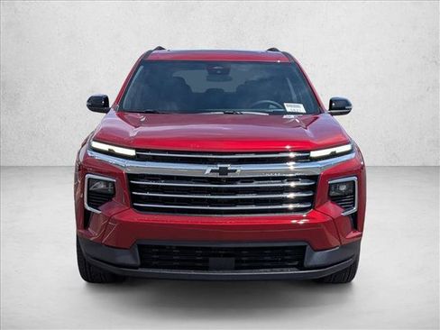 New 2026 Chevrolet Traverse LT w/ Sun and Wheel Package FWD image 6