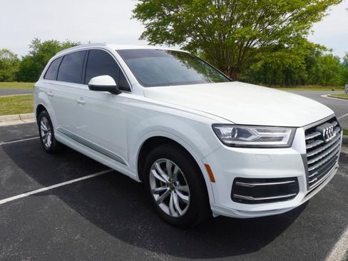 Used 2017 Audi Q7 2.0T Premium AWD/4WD image 3
