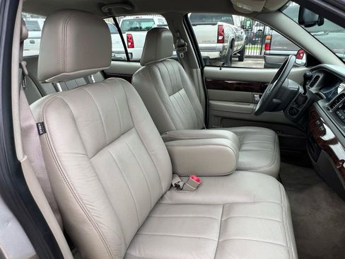Used 2009 Mercury Grand Marquis LS RWD image 49