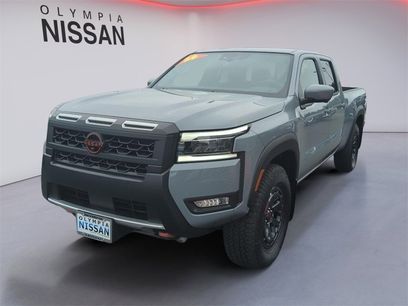 New 2025 Nissan Frontier PRO-4X w/ Pro Convenience Package