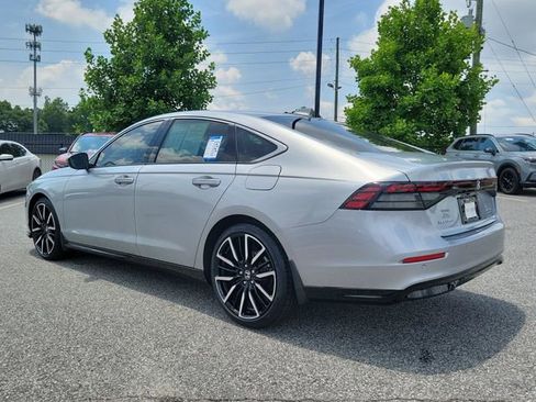 Certified 2025 Honda Accord Touring image 6