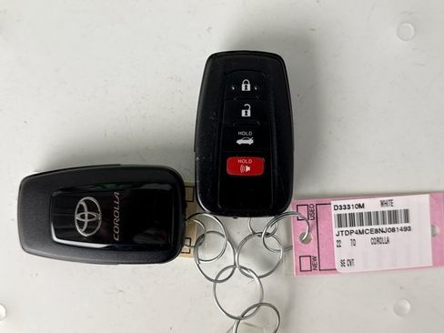 Used 2022 Toyota Corolla SE w/ SE Premium Package FWD image 10