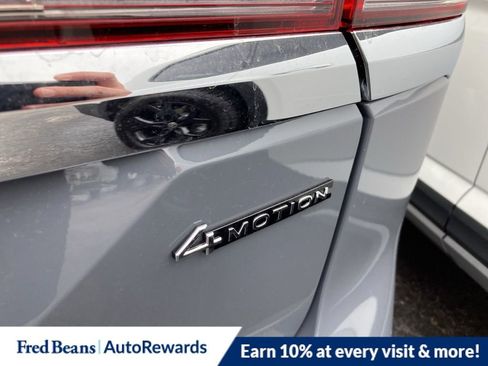 New 2026 Volkswagen Atlas SE image 11