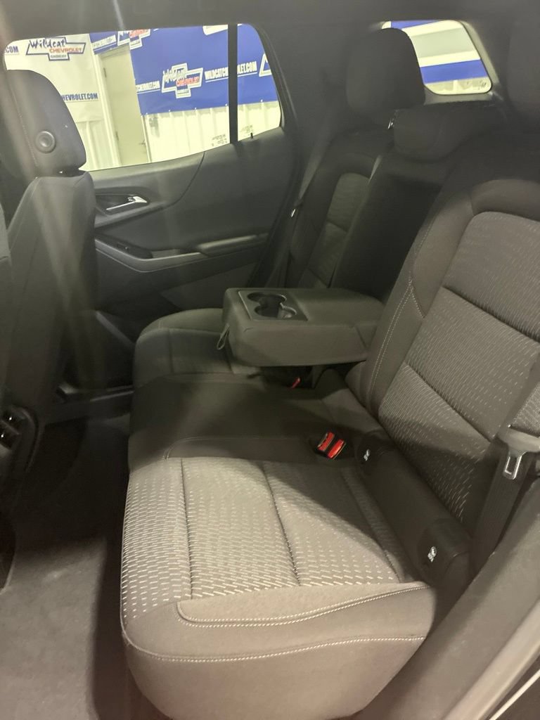 Used 2026 Chevrolet Equinox LT AWD/4WD image 33