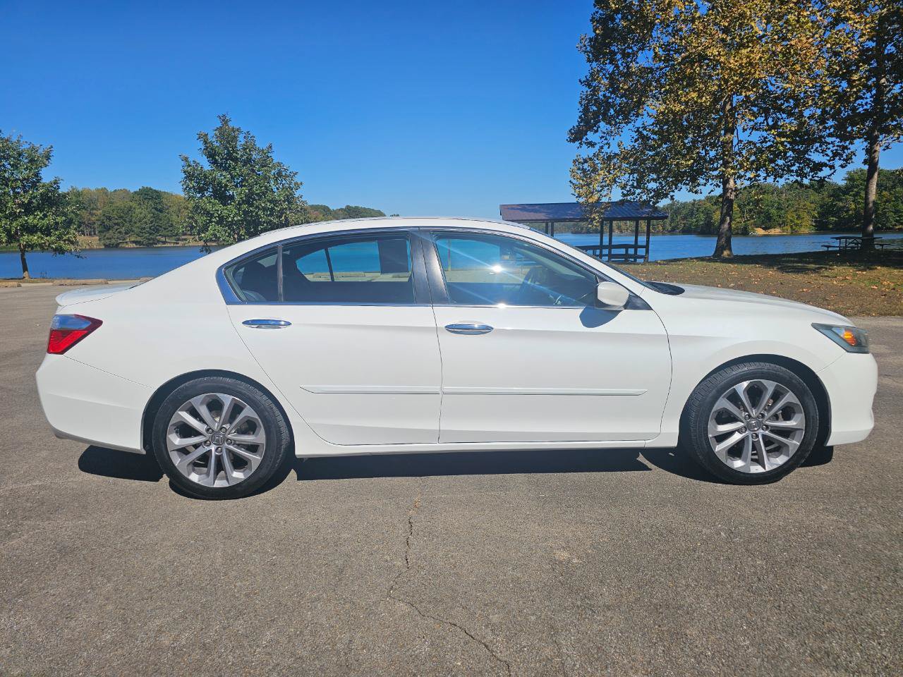 Used 2013 Honda Accord Sport image 4