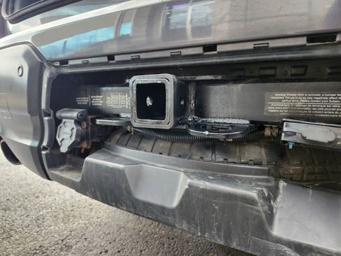 Used 2019 Subaru Ascent Limited image 40