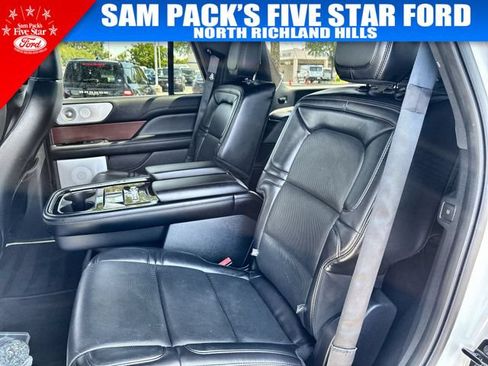 Used 2020 Lincoln Navigator Reserve w/ Luxury Package AWD/4WD image 32