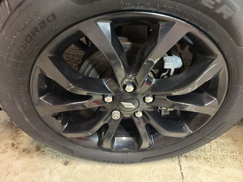 Used 2019 Dodge Durango GT image 33