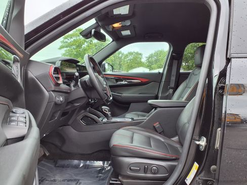 Used 2024 Chevrolet TrailBlazer RS w/ Convenience Package FWD image 19