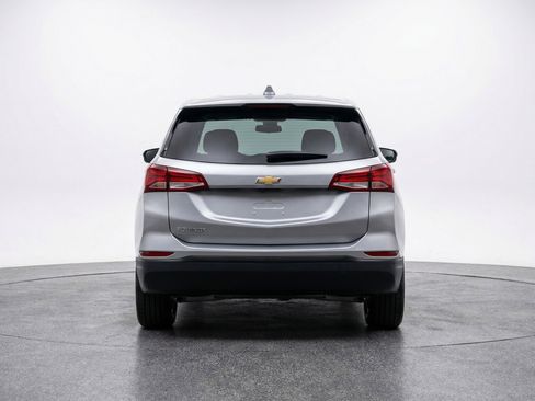 Used 2025 Chevrolet Equinox LT image 7