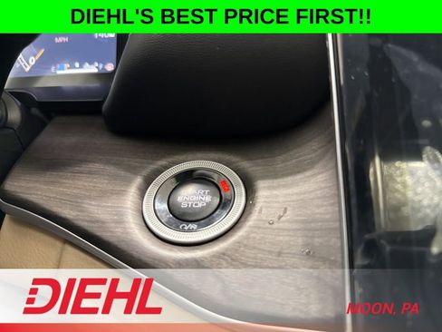 New 2025 Jeep Grand Cherokee Limited w/ Black Appearance Package AWD/4WD image 29