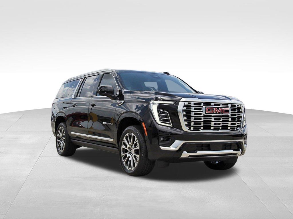 Used 2026 GMC Yukon XL Denali w/ Sun & Power Step Package AWD/4WD image 1