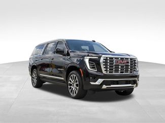 Used 2026 GMC Yukon XL Denali w/ Sun & Power Step Package AWD/4WD video 1