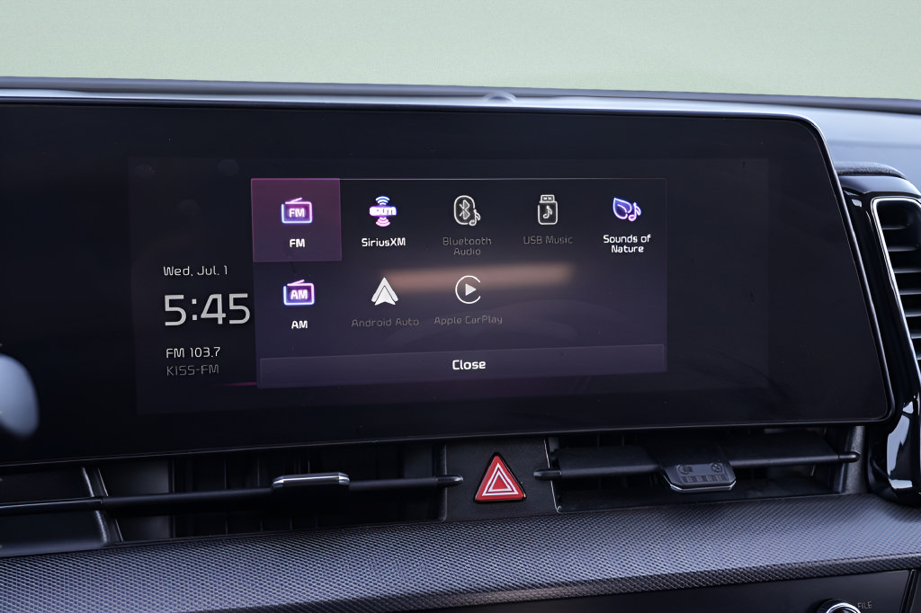 Used 2023 Kia Sportage SX FWD image 39