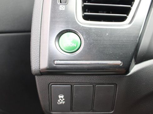 Used 2013 Honda Civic LX image 25