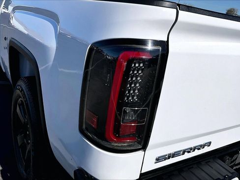 Used 2017 GMC Sierra 1500 2WD Double Cab w/ Elevation Edition image 21