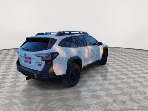 Used 2022 Subaru Outback Wilderness image 8