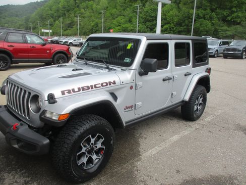 Used 2022 Jeep Wrangler Unlimited Rubicon AWD/4WD image 8