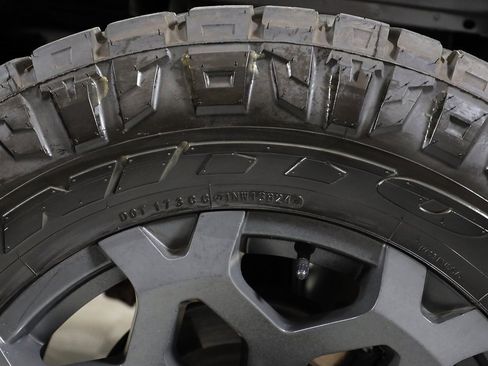 Used 2021 Ford F150 Lariat w/ Equipment Group 502A High image 46