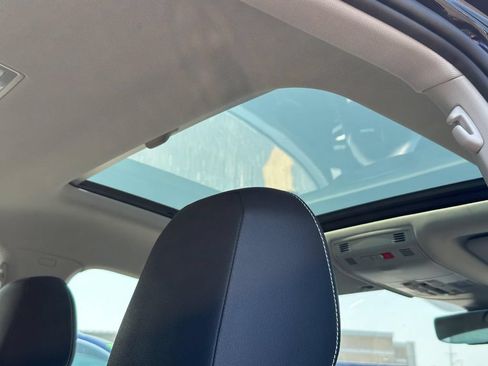 Certified 2025 Volkswagen Jetta SE w/ Sunroof Package FWD image 11