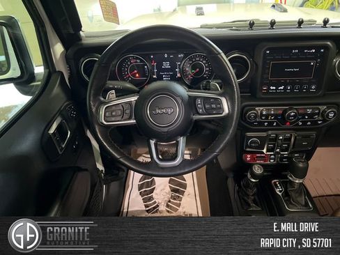 Used 2021 Jeep Wrangler Unlimited Rubicon w/ Dual Top Group image 13