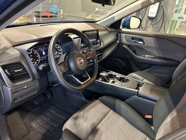 Used 2021 Nissan Rogue SV FWD image 45