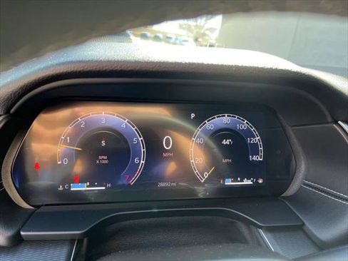 Certified 2024 Jeep Grand Cherokee Altitude image 16