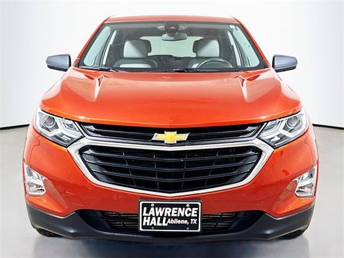 Used 2020 Chevrolet Equinox LS w/ LS Convenience Package image 2