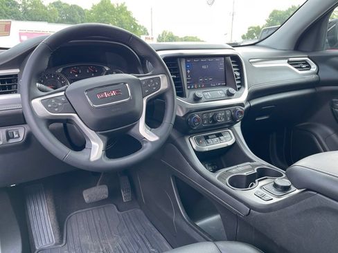 Used 2023 GMC Acadia SLT w/ Trailering Package AWD/4WD image 12