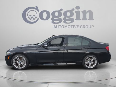 Used 2018 BMW 340i xDrive Sedan w/ Premium Package AWD/4WD image 2