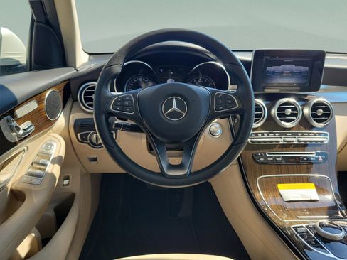 Used 2018 Mercedes-Benz GLC 300 image 14