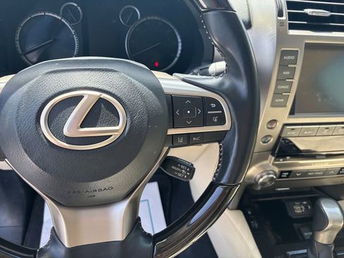 Used 2020 Lexus GX 460 Premium w/ Premium Package AWD/4WD image 24