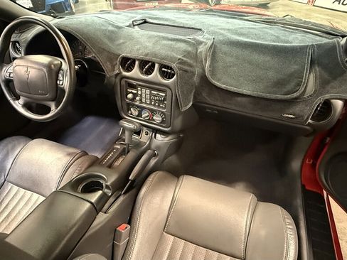 Used 1998 Pontiac Firebird Formula RWD image 2