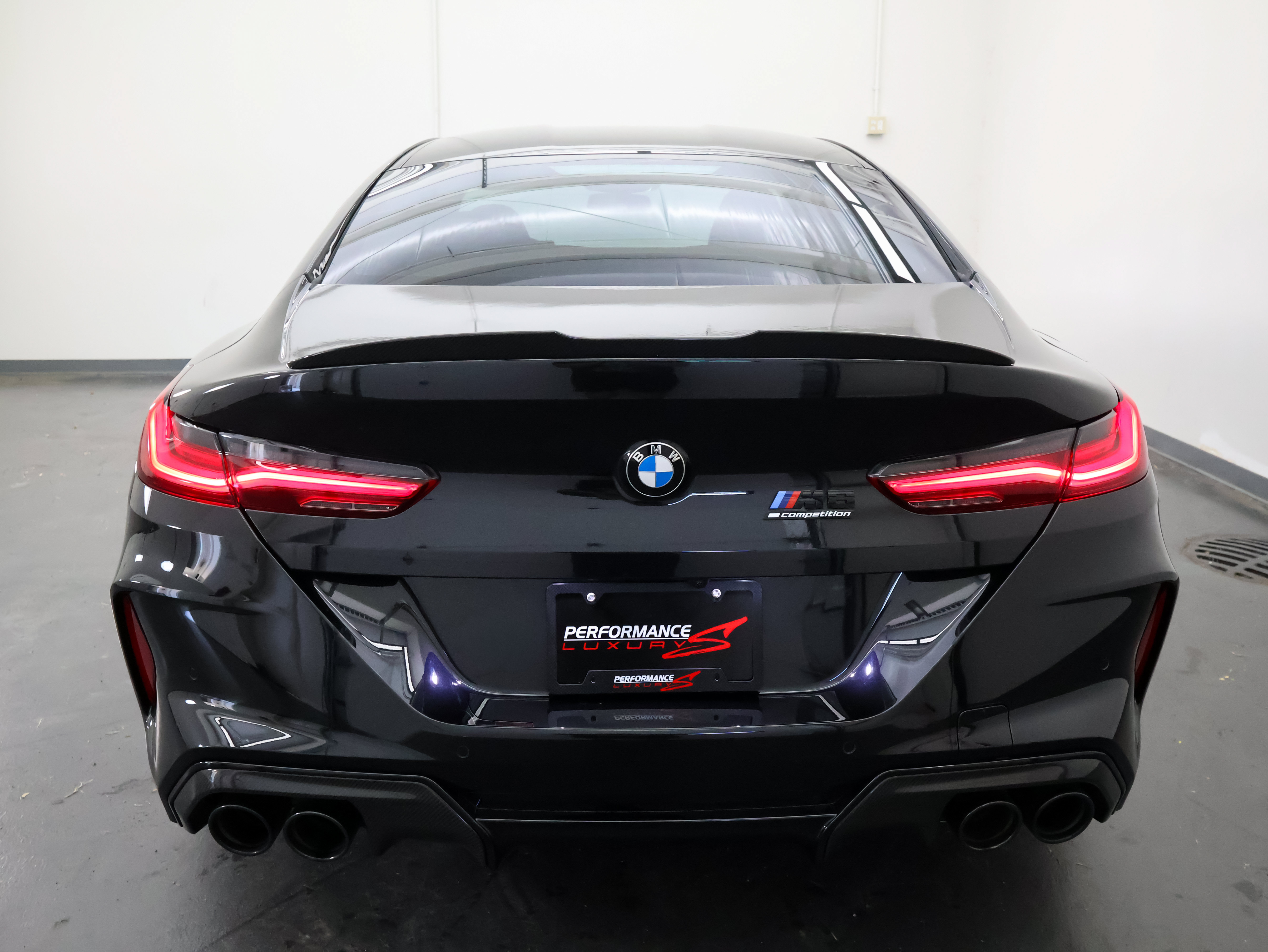 Used 2023 BMW M8 Gran Coupe xDrive Competition w/ M Carbon Exterior Package AWD/4WD image 4