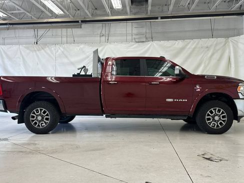 Used 2021 RAM 3500 Limited AWD/4WD image 3