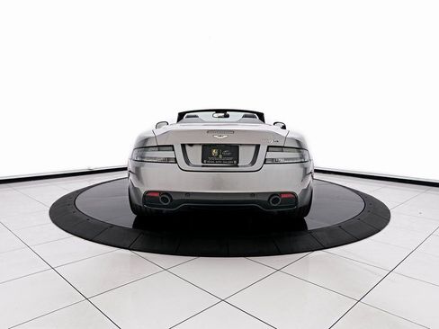 Used 2016 Aston Martin DB9 GT RWD image 17