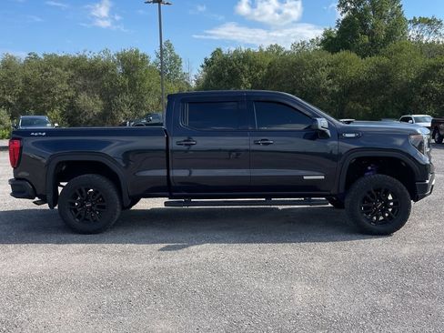 Used 2022 GMC Sierra 1500 Elevation w/ Elevation Premium Package AWD/4WD image 3
