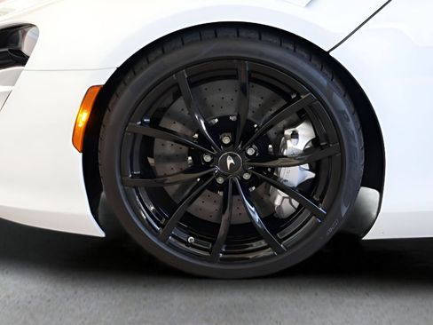 New 2026 McLaren Artura Spider RWD image 22