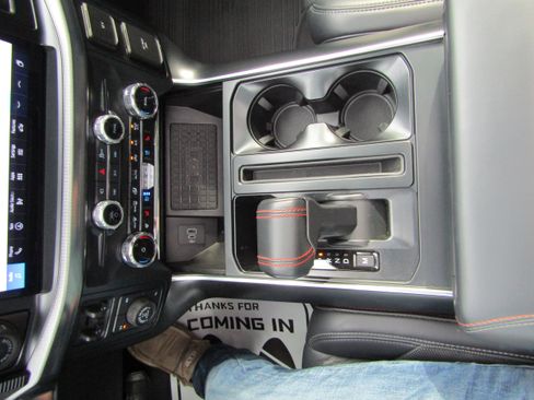 Used 2025 Ford F150 Raptor AWD/4WD image 31