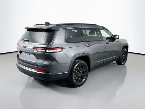 New 2026 Jeep Grand Cherokee L 4WD image 7