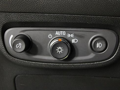 Used 2021 Buick Encore GX Select FWD image 24