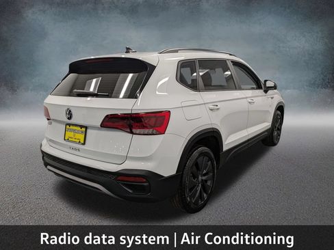 Used 2022 Volkswagen Taos S FWD image 5