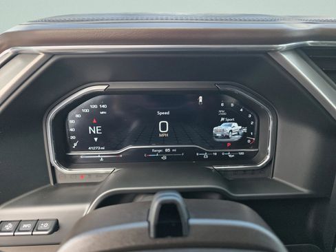 Used 2024 GMC Sierra 1500 Denali AWD/4WD image 40